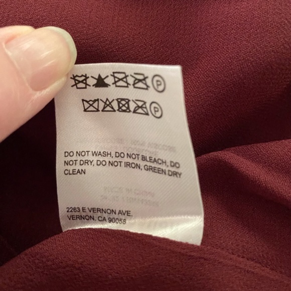 NEW Reformation Embry Dress Plum 10 - Picture 12 of 17